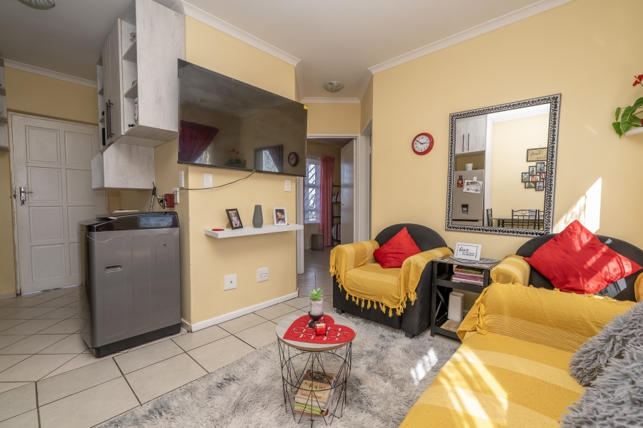 2 Bedroom Property for Sale in The Connifers Western Cape